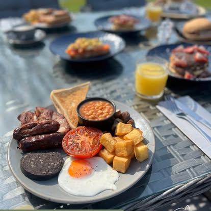 Glen Lodge Breakfast
